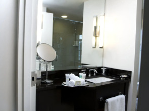 Ellis Hotel, Atlanta, A Tribute Portfolio Hotel by Marriott