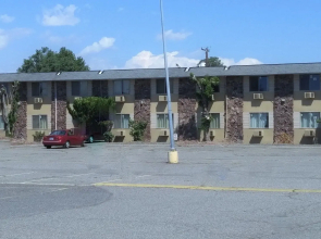 Loyalty Inn Pasco