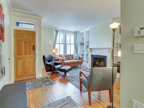 Walk to Old Town: Chic Alexandria Abode w/ Patio!