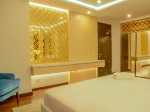 2 Bedrooms Loft Apartment at Satu8 Residence by Travelio