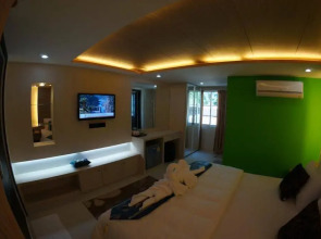 TT Naiyang Beach Phuket