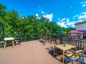 Junlin·Yuehong Resort Homestay (Tingxi Qinglongtan Scenic Area Branch)