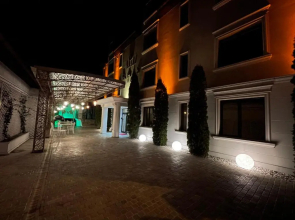 Hotel Rais