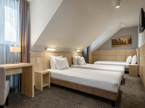 Отель Wellton Centrum Hotel & Spa