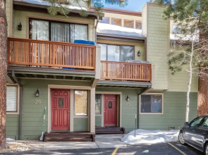 Mammoth Sierra Townhomes #25