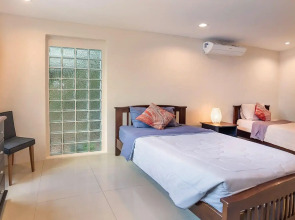 Villa Waree 5 minutes from City and Beach