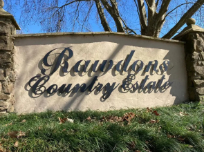 2 Rawdons Country Estate