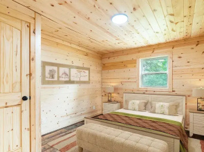 Black Butte - Lux Family Cabin With Games Firepit