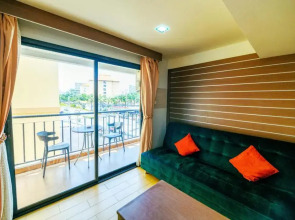 Jomtien Beach Hostel