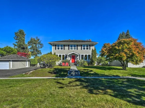 Waterfront Port Angeles Home w/ Harbor Views