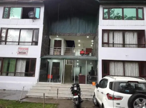 Holiday Inn Guest House