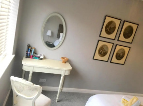 Apartment 61