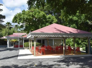 Bungalow Du Jardin Botanique De Deshaies