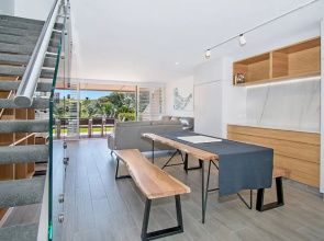 surfside6 @ james cook - Clarkes Beach