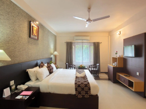 Hotel Pushpak Calicut International Airport