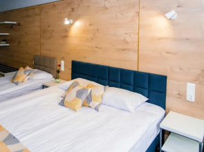 Hotel 107