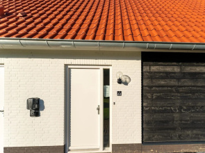 Beautiful Holiday Home in Scherpenisse With Charming Terrace