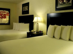 Sooner Legends Inn and Suites