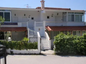 Aparthotel 3 stars Neos Marmaras
