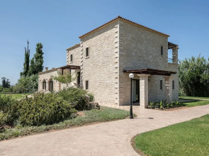Caldera Theros Villas Chania