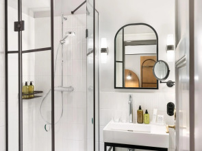 Hotel Astoria Vienna, Curio Collection by Hilton