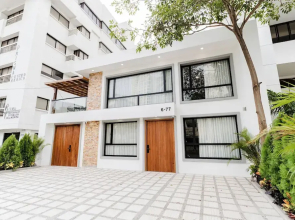 Casa Vargas 6-77 By SoHo