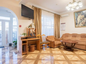Dyadya Stepa Hotel