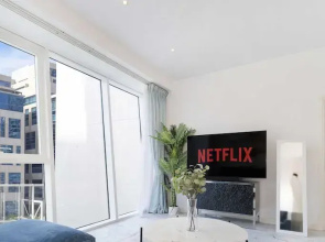 LUX - The Pad Executive Suite 4