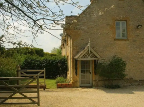 Honeysuckle Cottage