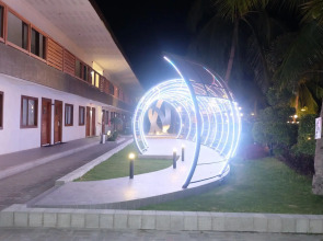London Beach Resort and Hotel