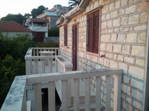 Bobi - 50 m From Beach - H