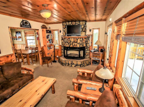 Nine Pines Lodge-537 by Big Bear Vacations