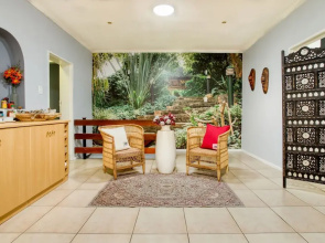 Highlands Lodge Guest House