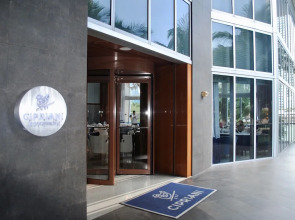 Icon Residences By Sunnyside Hotel and Resorts