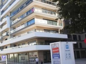 Rocha Prime Center Garage Flat