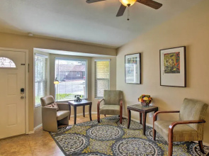 Near Golf & Entertainment! Gilbert Family Getaway