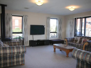 Noble No 6 - Hanmer Springs Holiday Home
