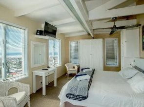 Blue Bay View Guesthouse