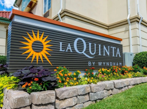 La Quinta Inn & Suites Bentonville