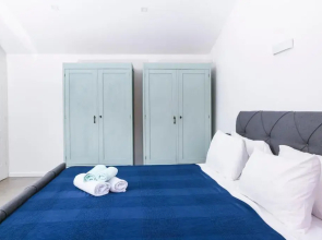 M9 Rooms