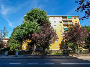 The Best Rent - Rozzano Bright Apartment