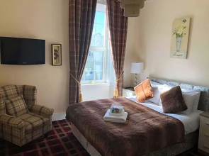 Haughton Arms Hotel