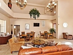 Southern #2067 Mesa 3 Bedroom Condo by RedAwning