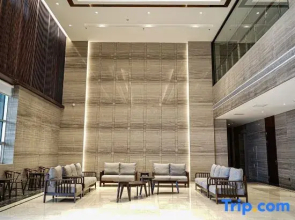 HanTing Hotel (Luohe Linying)