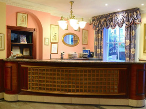 Pembridge Palace Hotel