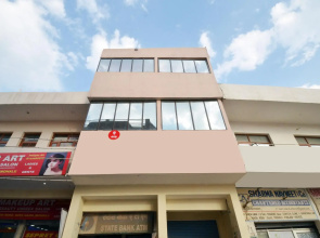 OYO 8424 Hotel Sunflower