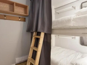 Whistler Lodge Hostel