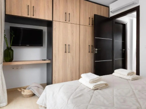 White House Kokas Luxury Apartments