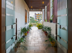 Pine Regency - Aravali's Peak view