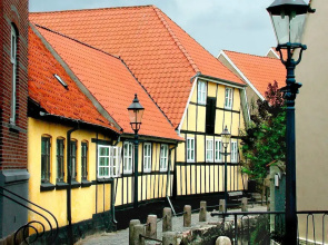 6 Person Holiday Home on a Holiday Park in Bogense
